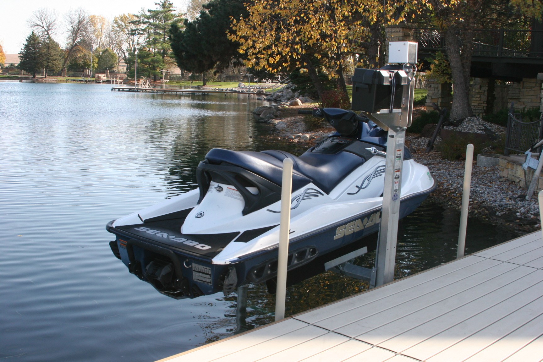 Dock-Mount - PWC Lifts | ShoreStationÂ®