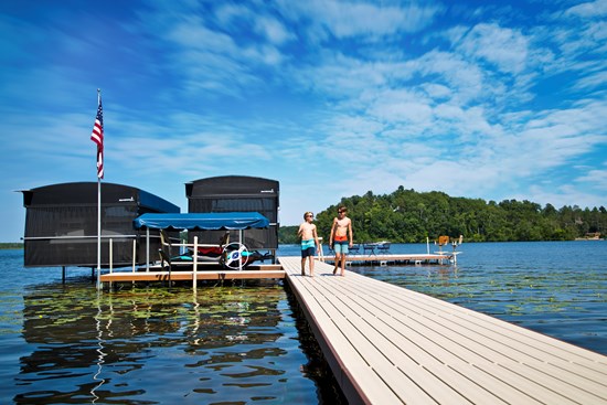 ShoreStation boat liftShoreStation boat lift and dock